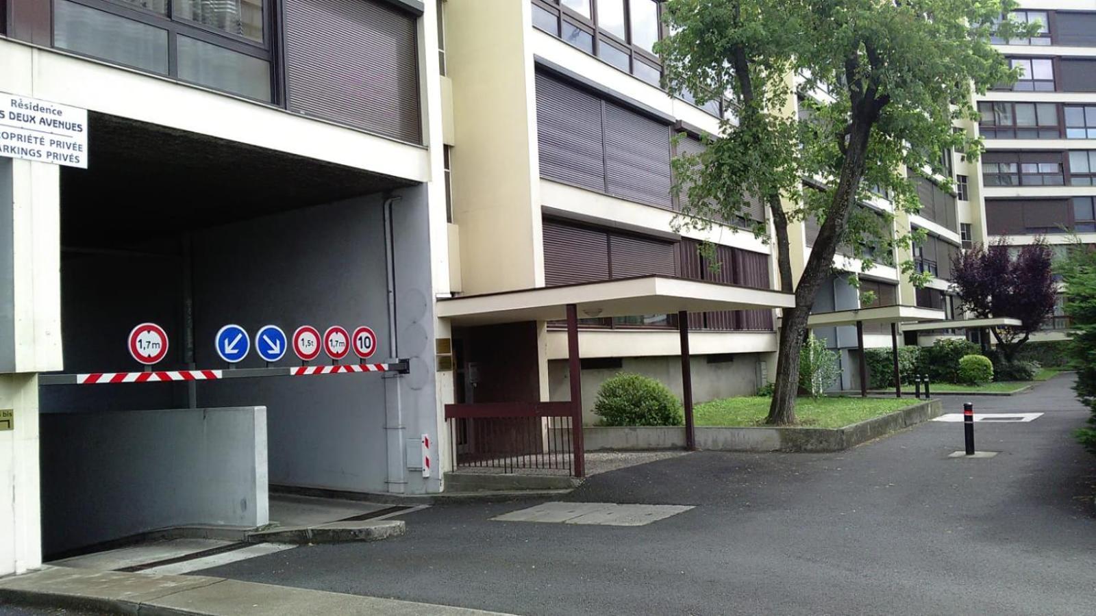 Le Puy De Dome Apartment Clermont-Ferrand Exterior foto